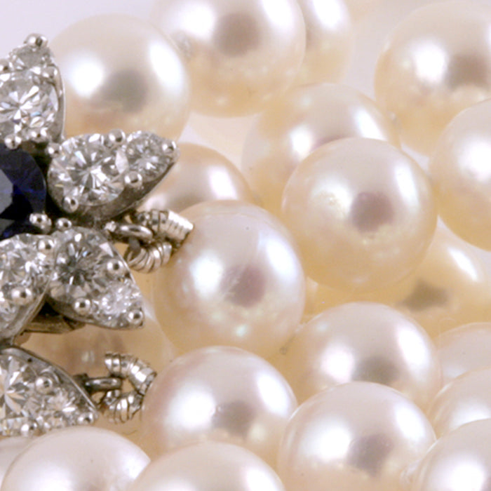 Macklowe Gallery's Definitive Guide To Pearls