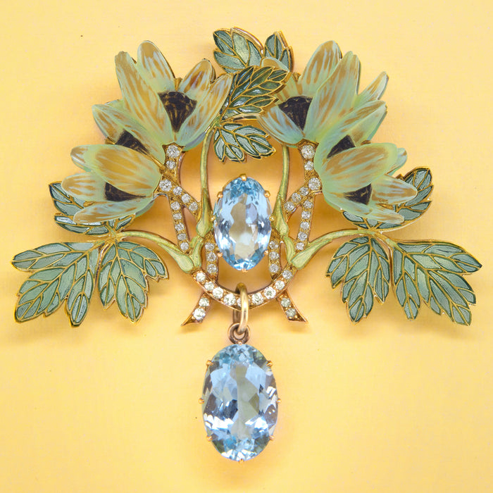 René Lalique’s "L'Anémone des Bois" Brooch