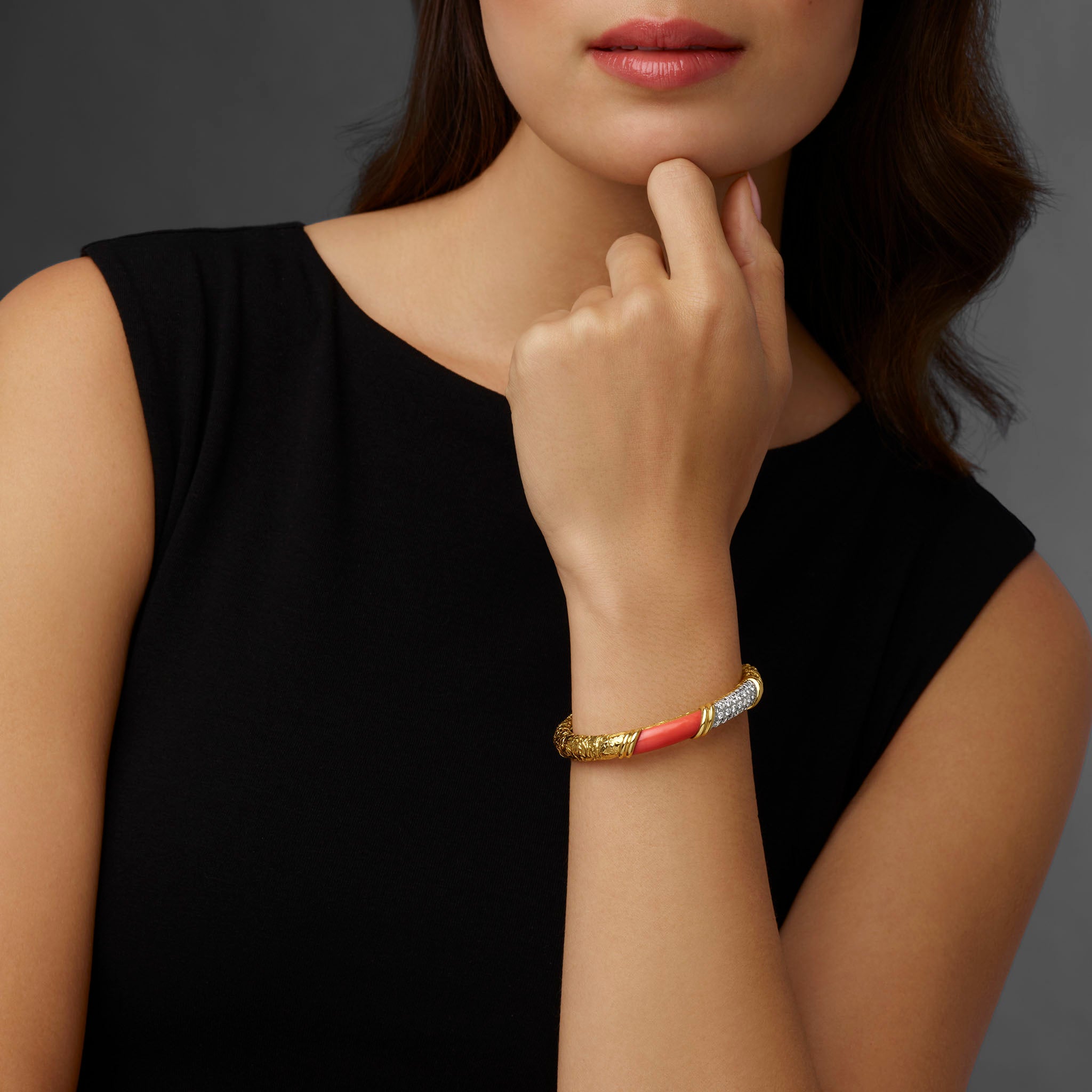 Macklowe Gallery | Van Cleef & Arpels Coral and Diamond Bangle
