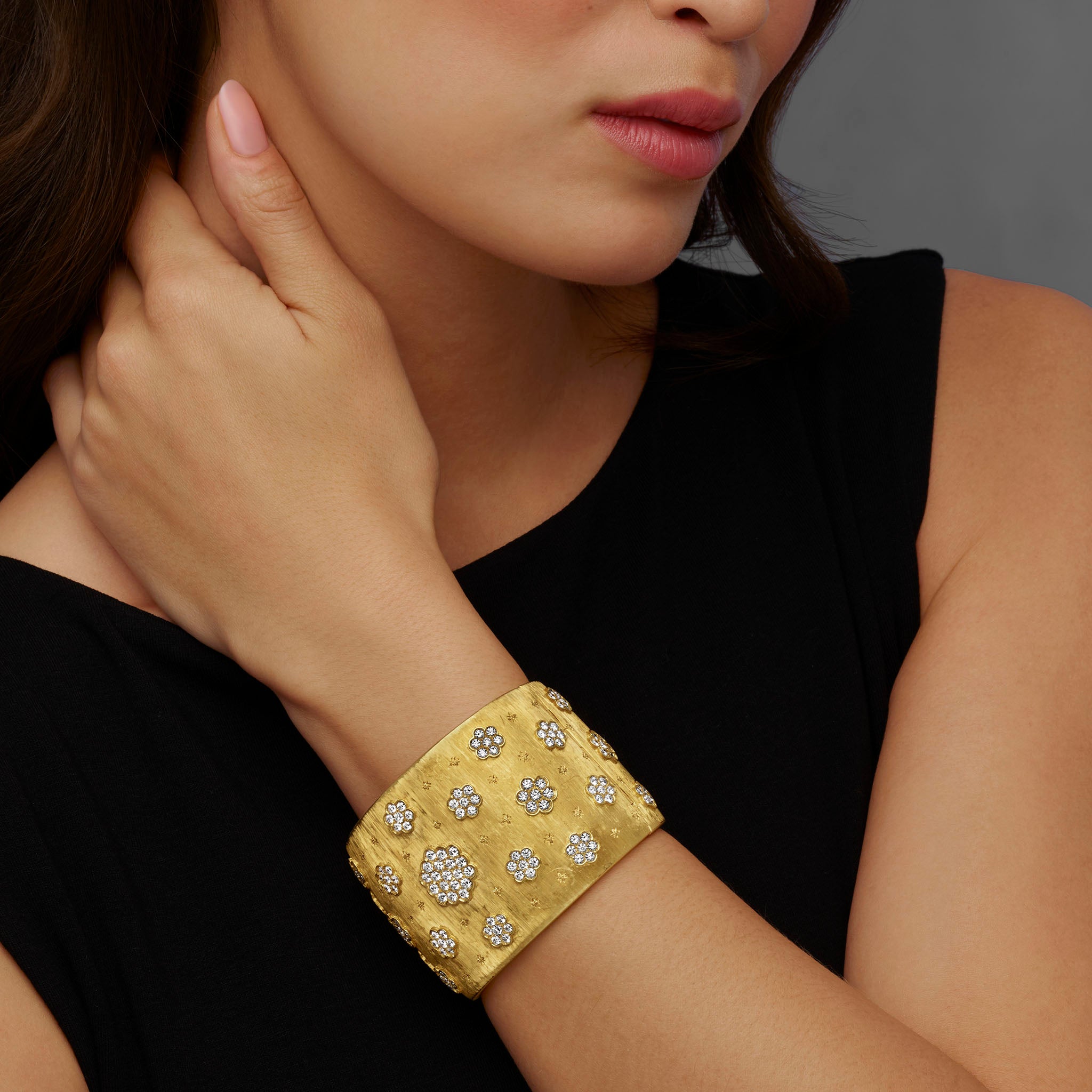 Macklowe Gallery | Mario Buccellati Diamond Rigato Bracelet