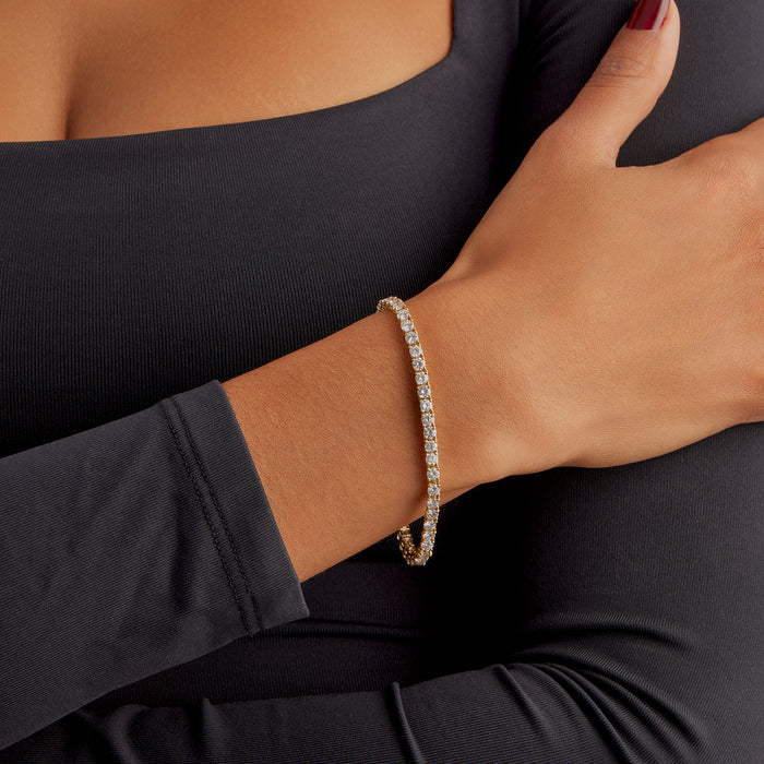 Van cleef on sale full diamond bracelet