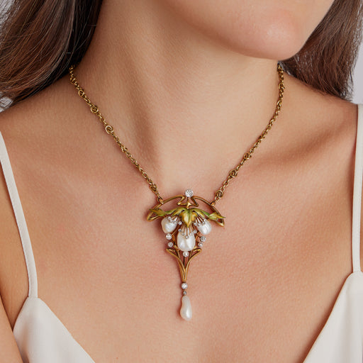 Macklowe Gallery Guillemin Frères Paris Pearl, Enamel and Diamond Pendant Necklace