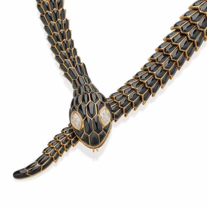 Rose gold Serpenti Viper Necklace with 0.13 ct Diamonds | Bulgari Official  Store