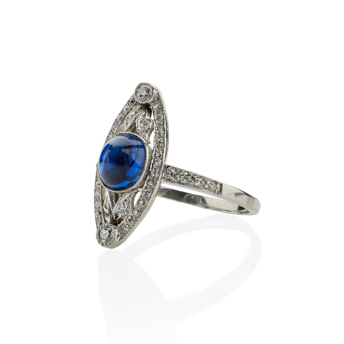 Macklowe Gallery J. E. Caldwell Edwardian Sugarloaf Sapphire and Diamond Ring