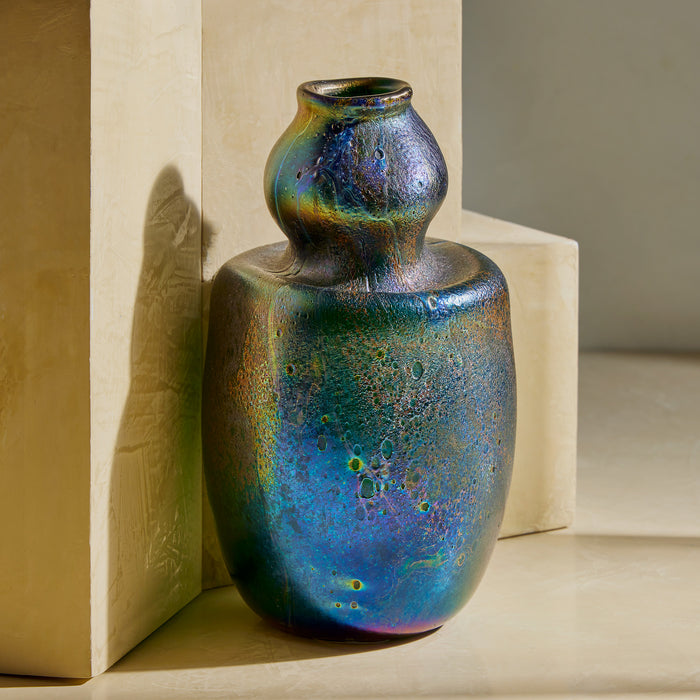Macklowe Gallery Tiffany Studios New York "Cypriote" Vase