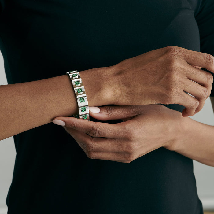 Macklowe Gallery Rubel Frères (Attributed) Emerald and Diamond Step Bracelet