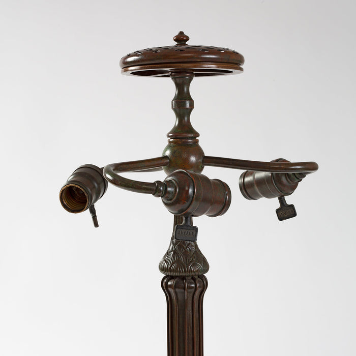 Macklowe Gallery Tiffany Studios New York "Peony" Table Lamp